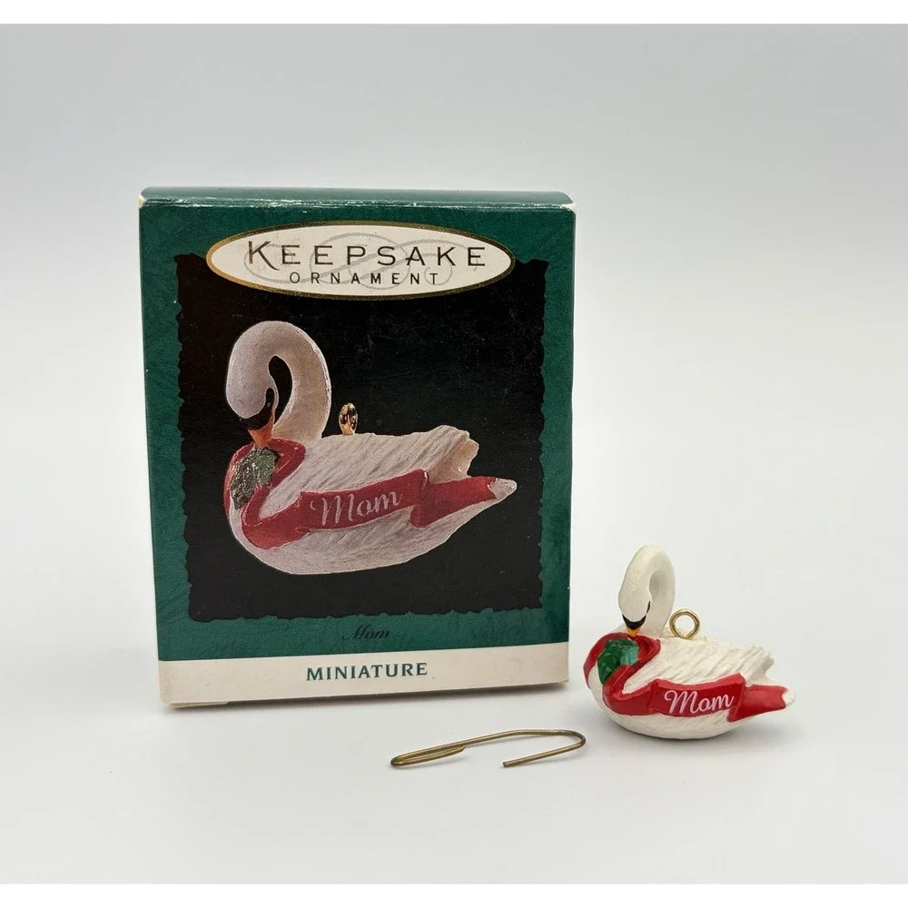 1994 Hallmark Keepsake Miniature Ornament Mom Swan with Red Ribbon Banner VTG
